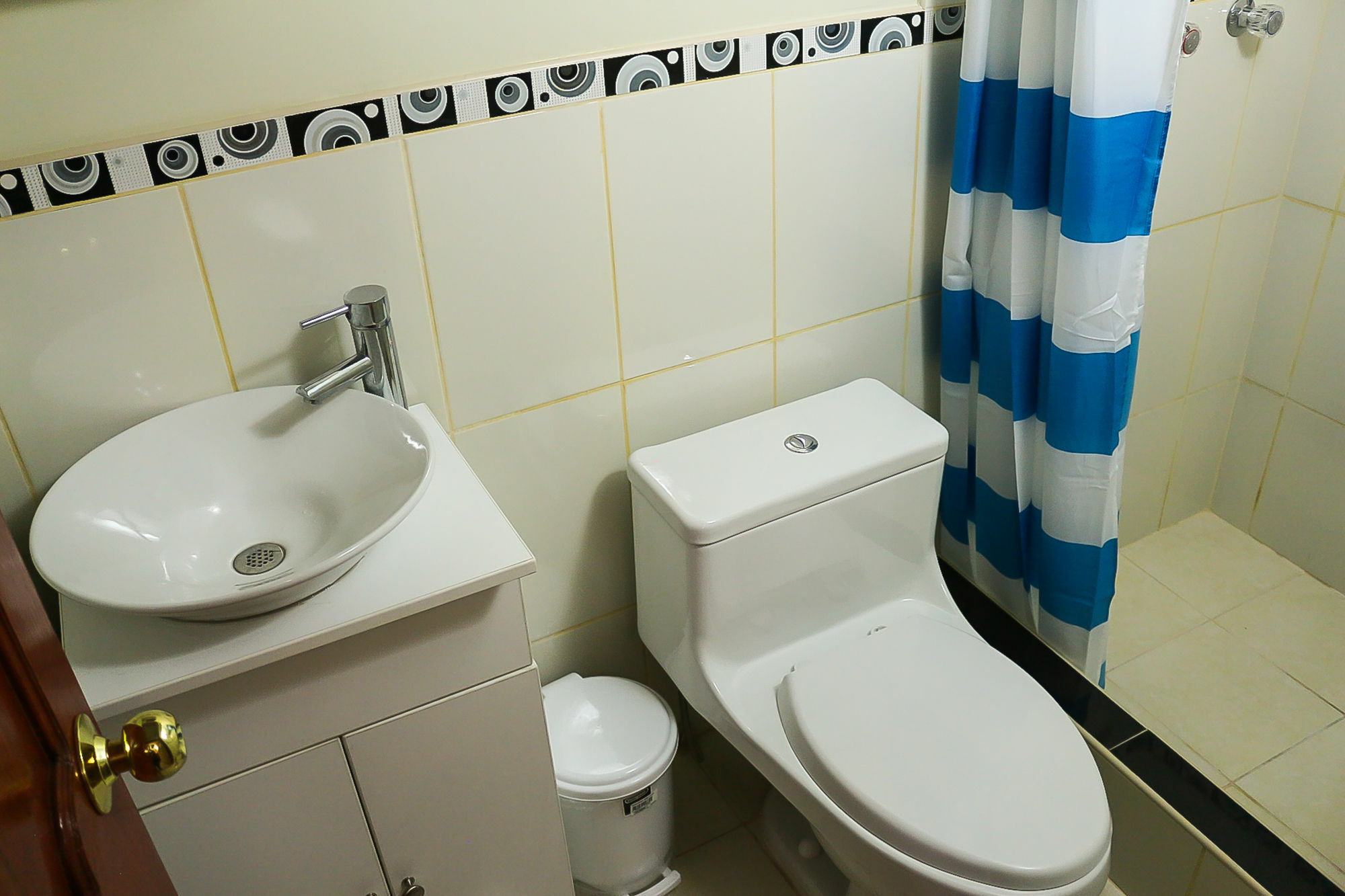 Hotel Elmer-Z كوسكو المظهر الخارجي الصورة