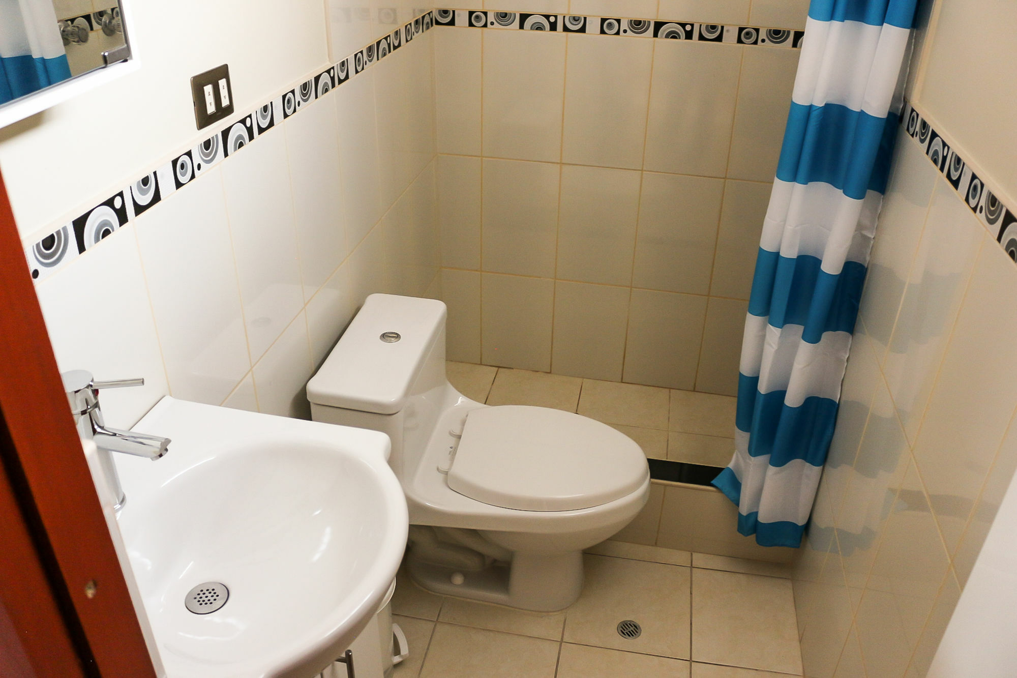 Hotel Elmer-Z كوسكو المظهر الخارجي الصورة